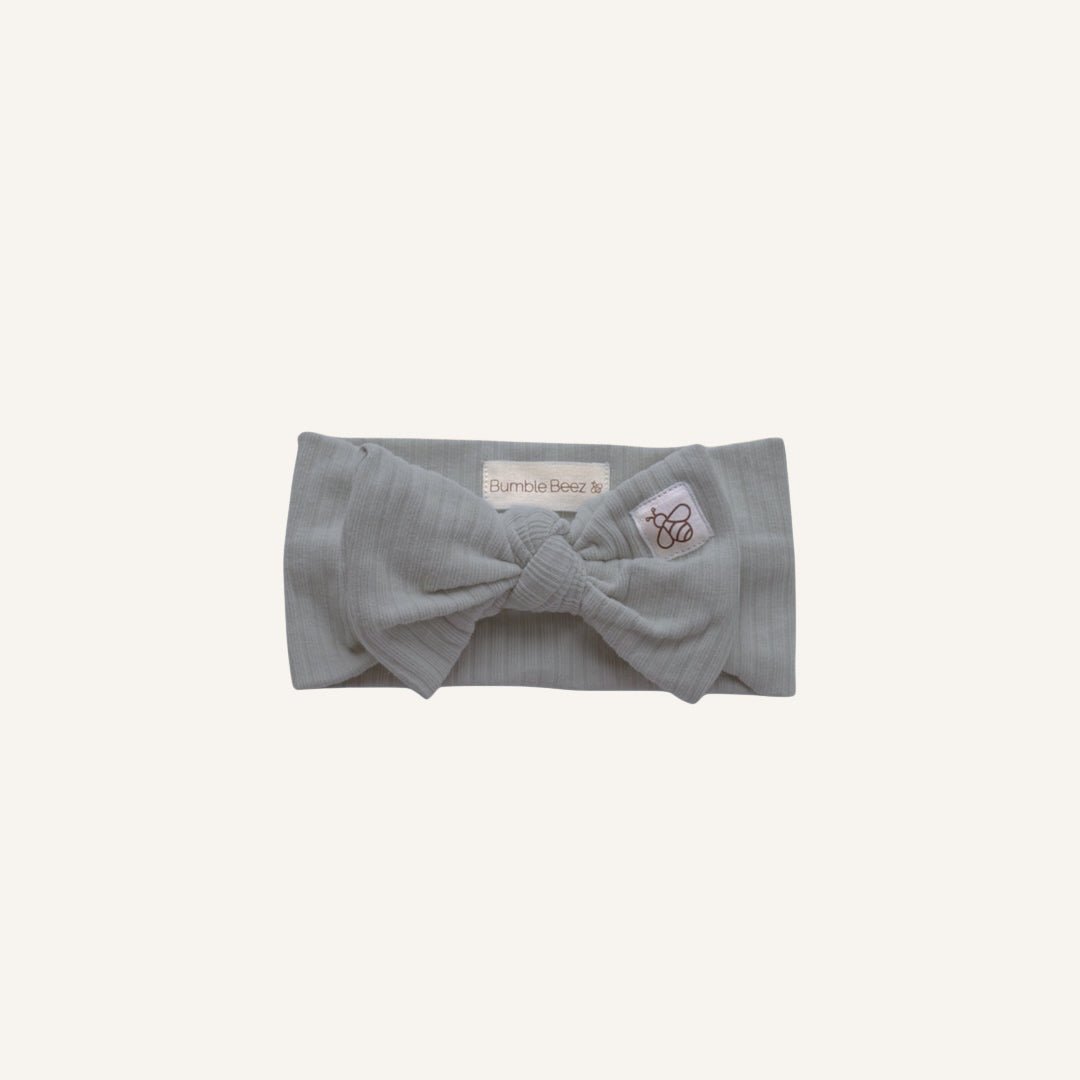 The Everyday Bow - bumble beez