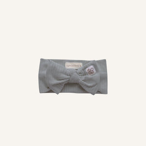 The Everyday Bow - bumble beez